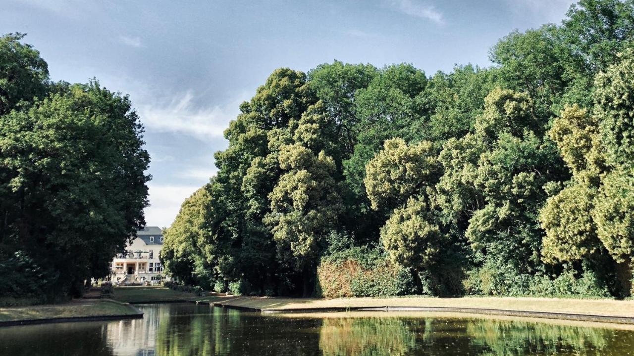Hotel Schloss Teutschenthal ภายนอก รูปภาพ