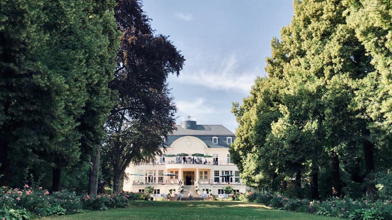 Hotel Schloss Teutschenthal ภายนอก รูปภาพ