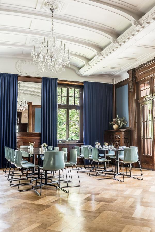 Hotel Schloss Teutschenthal ภายนอก รูปภาพ